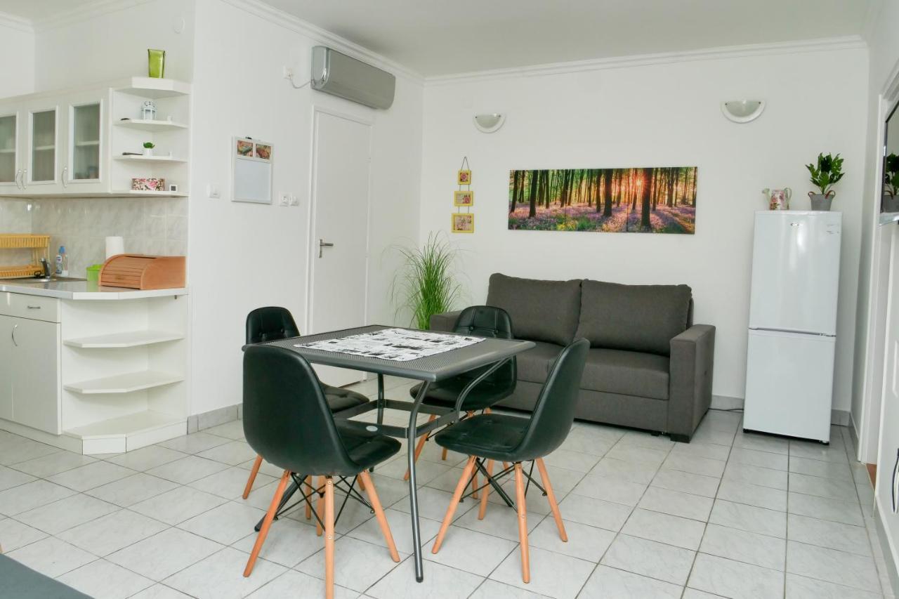 Berekfürdő Cseresznyes Apartman מראה חיצוני תמונה