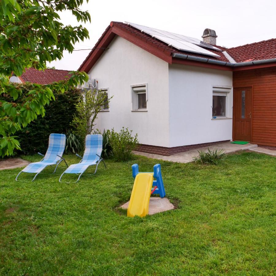 Berekfürdő Cseresznyes Apartman מראה חיצוני תמונה